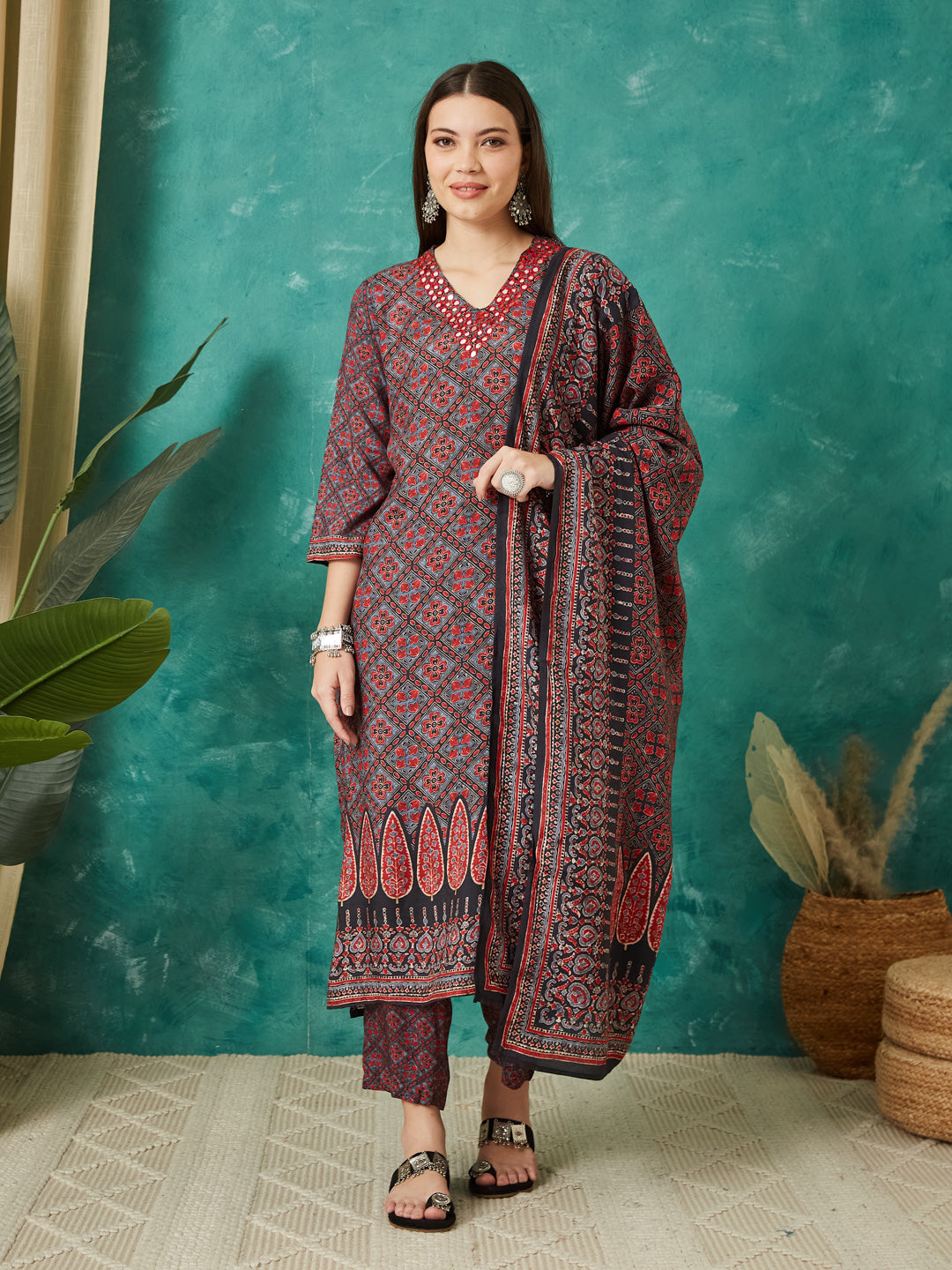 VASVI Muslin Printed Adda Work Kurta Pant with Dupatta, Red