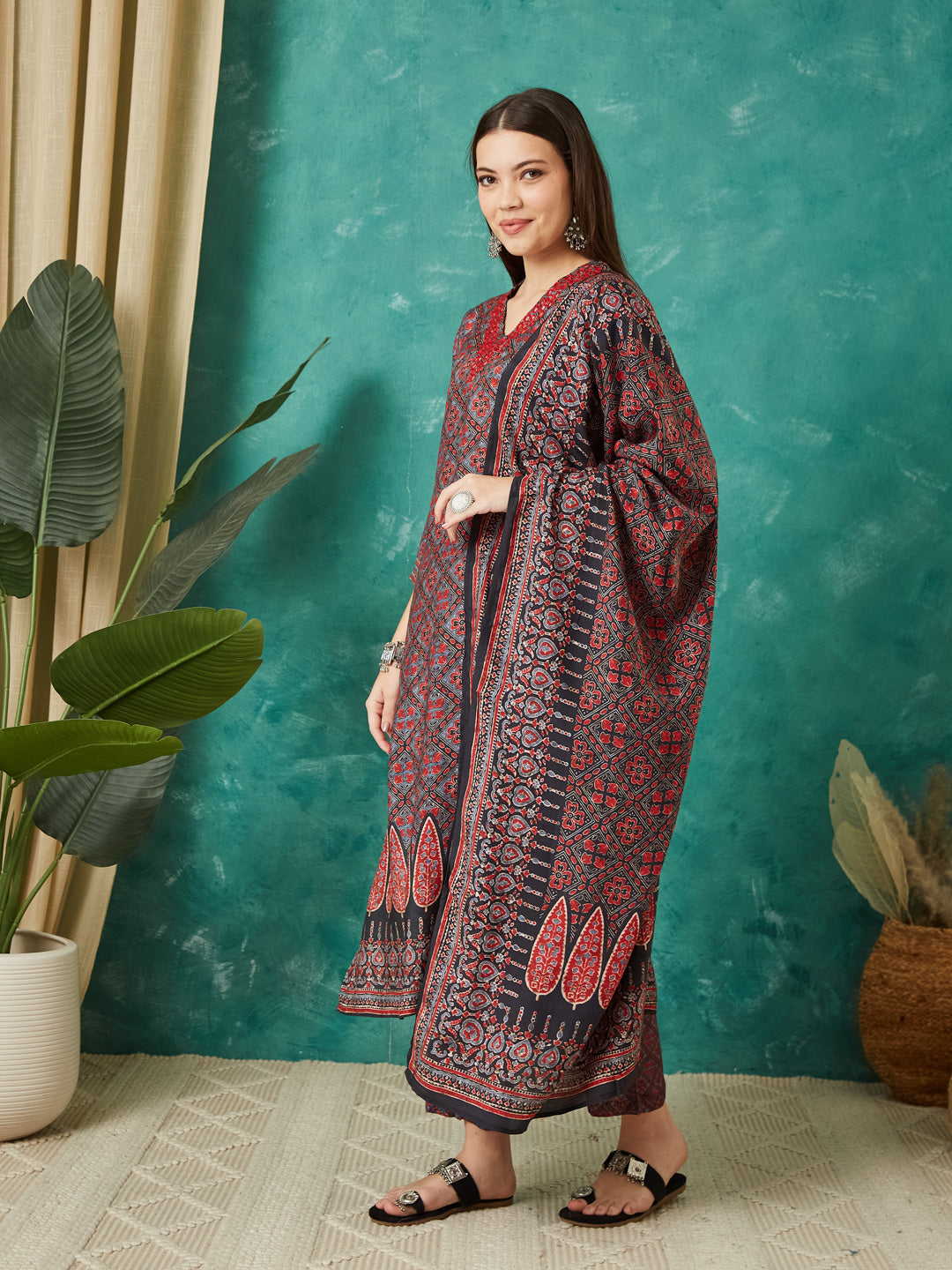 VASVI Muslin Printed Adda Work Kurta Pant with Dupatta, Red