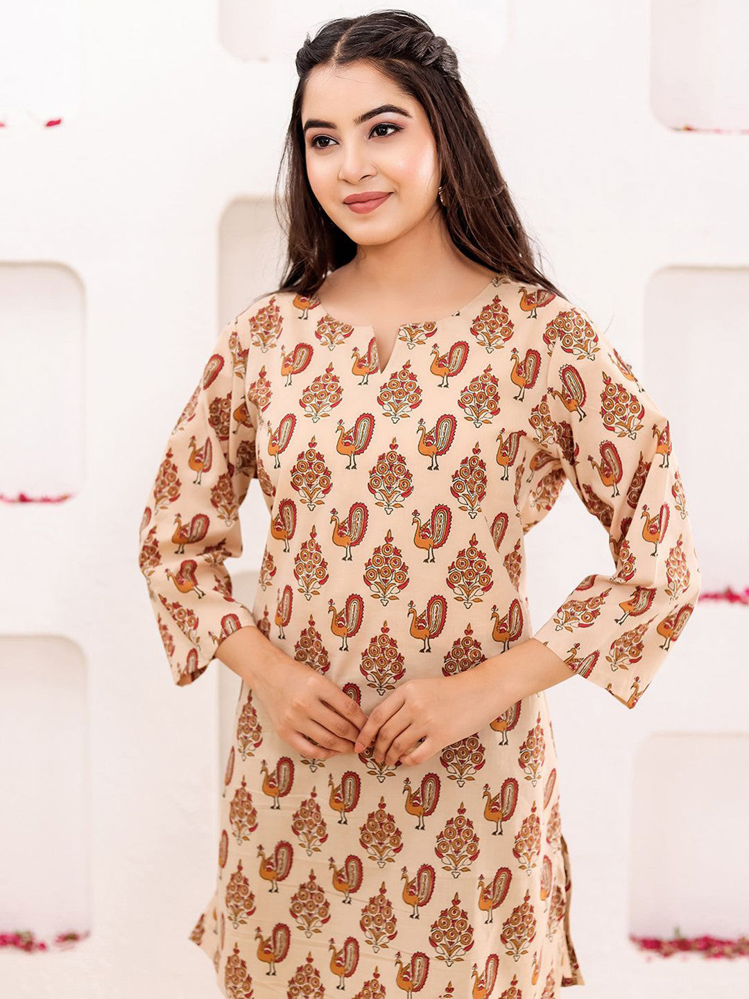 VASVI Women Cotton Floral Printed Top, Beige