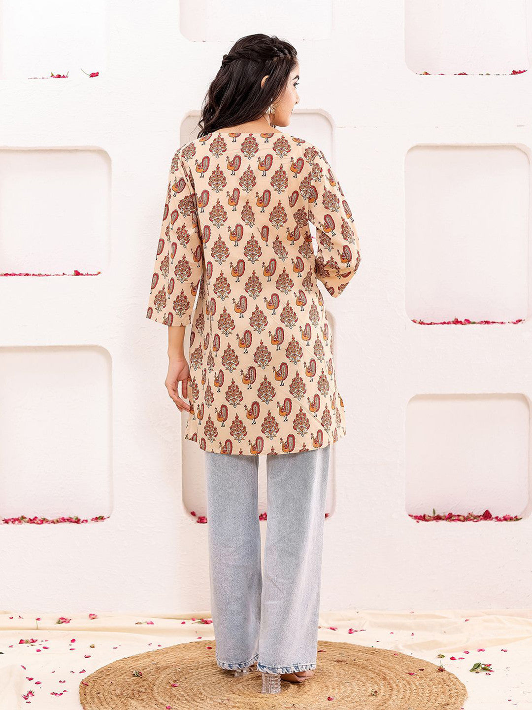VASVI Women Cotton Floral Printed Top, Beige
