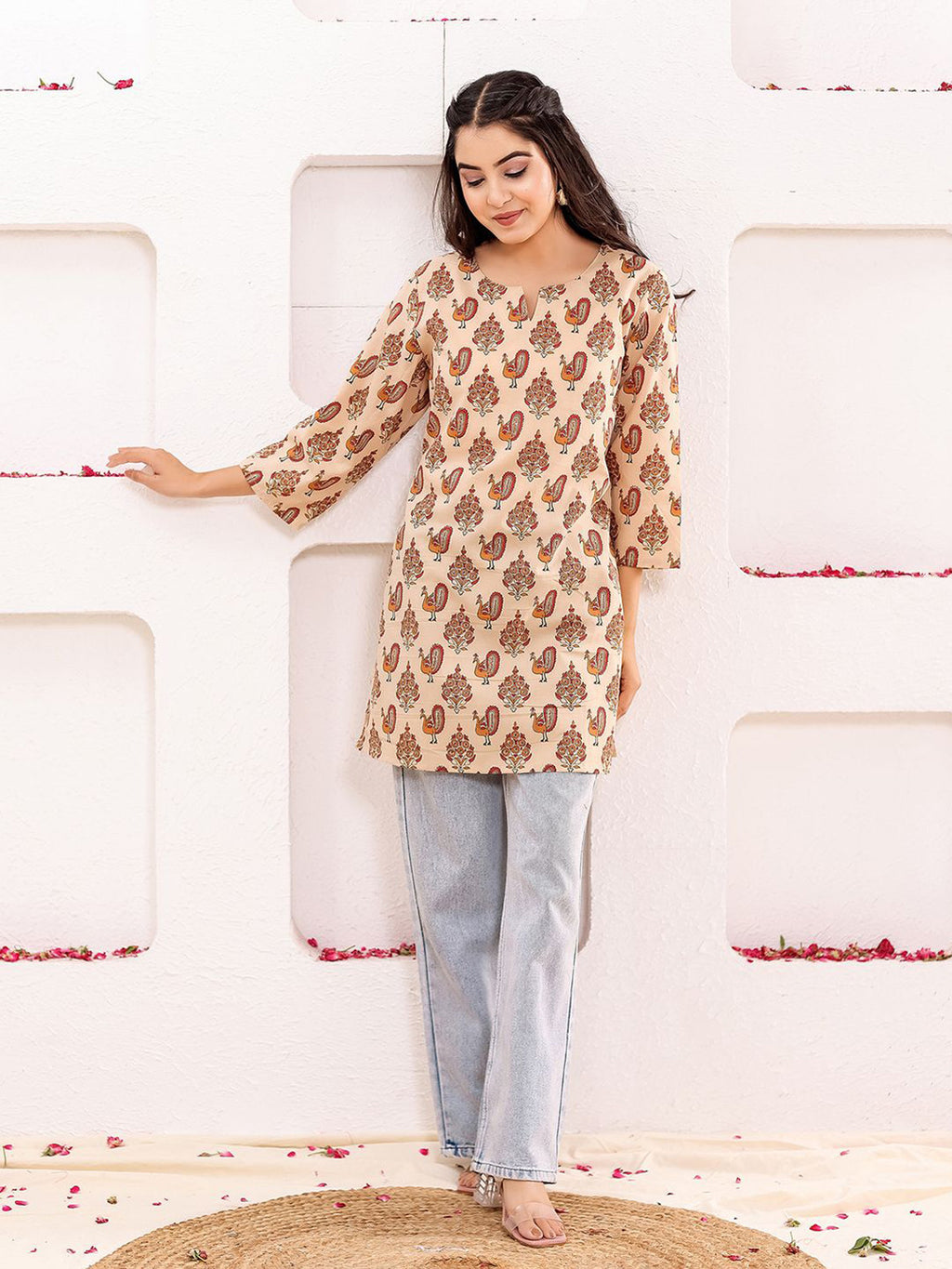 VASVI Women Cotton Floral Printed Top, Beige