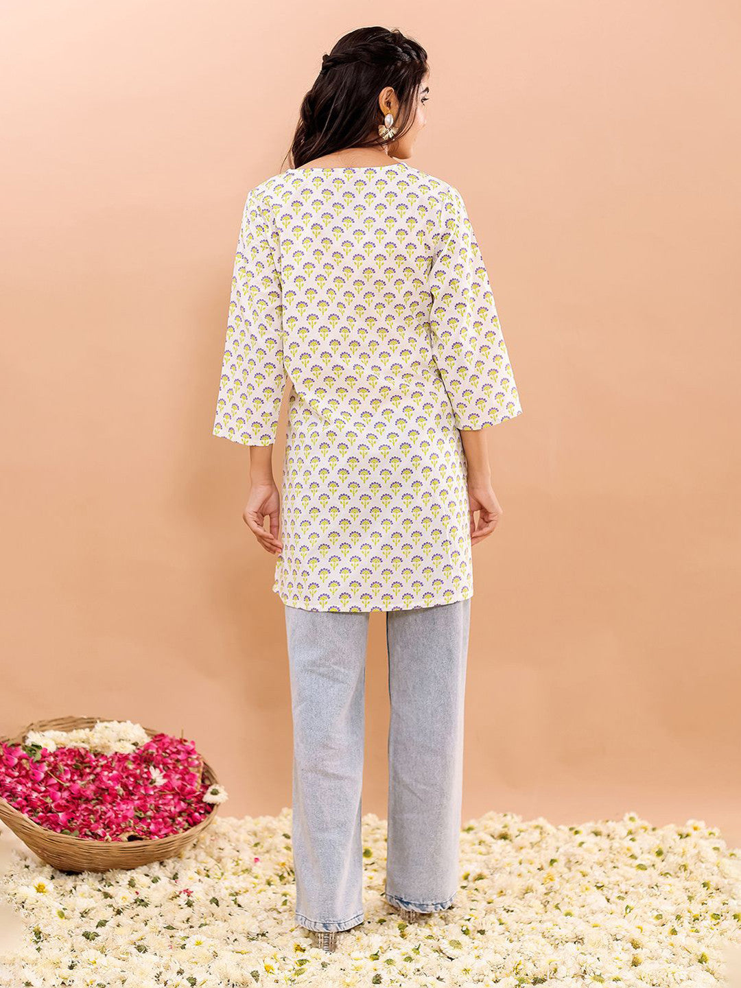 VASVI Women Cotton Floral Printed Top, Green