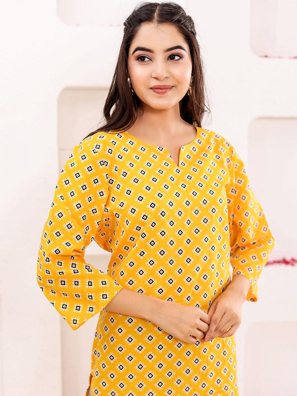 VASVI Women Cotton Floral Printed Top, Mustard