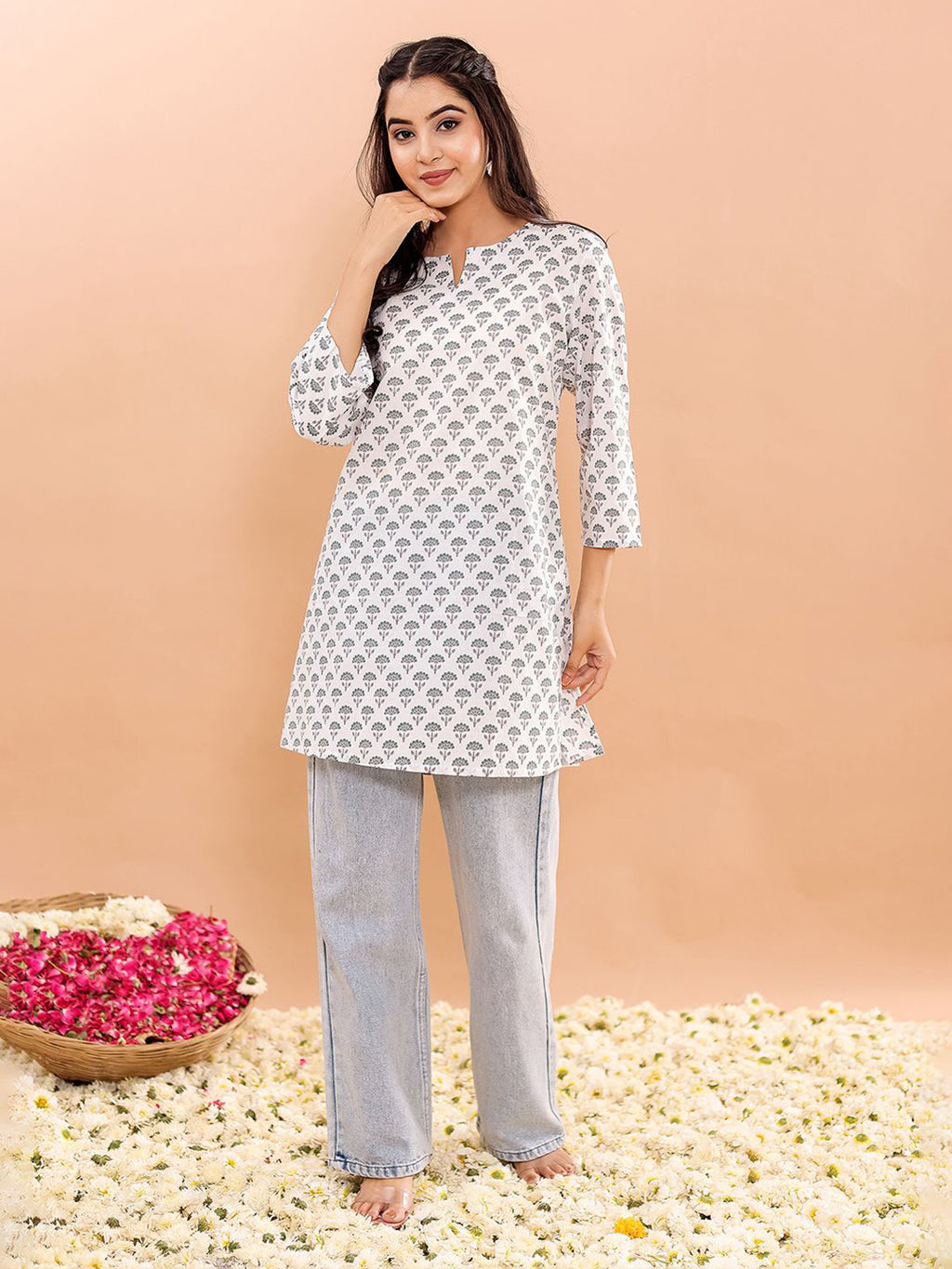 VASVI Women Cotton Floral Printed Top, Off White