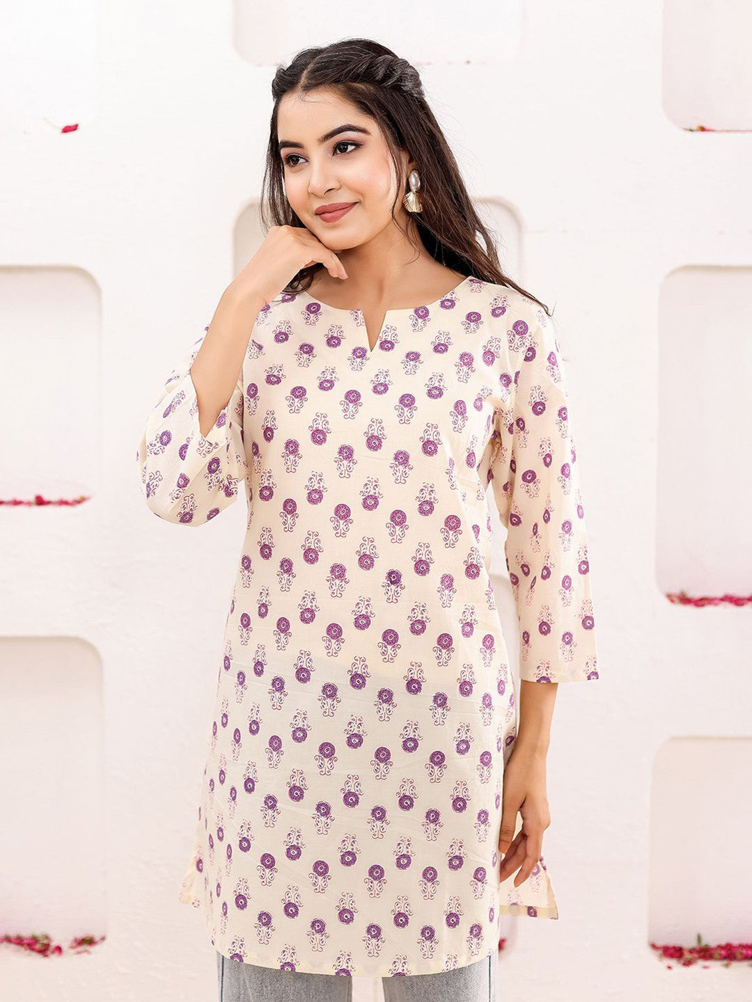VASVI Women Cotton Floral Printed Top, Purple