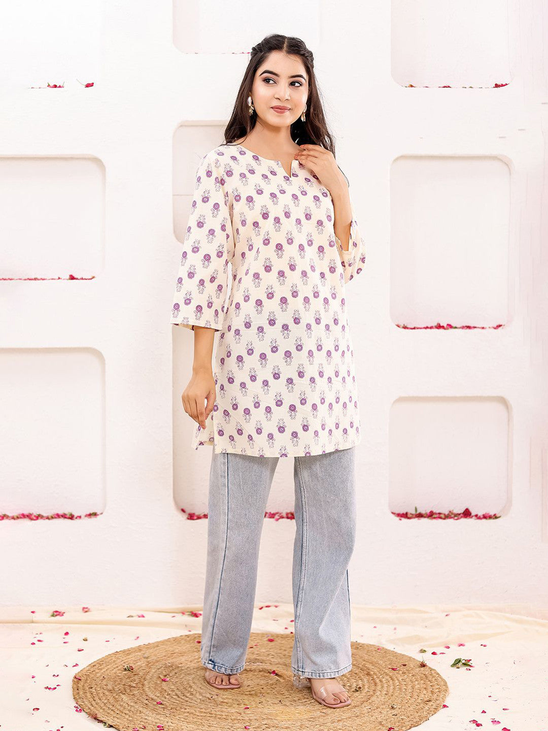 VASVI Women Cotton Floral Printed Top, Purple