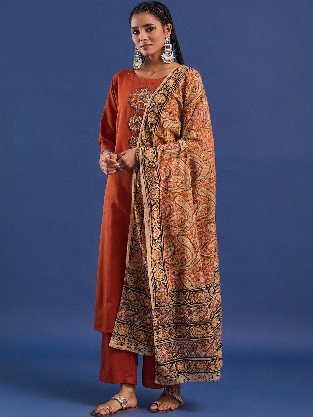 VASVI Women Hand Block Printed Pure Cotton Straight Kurta Trousers With Dupatta