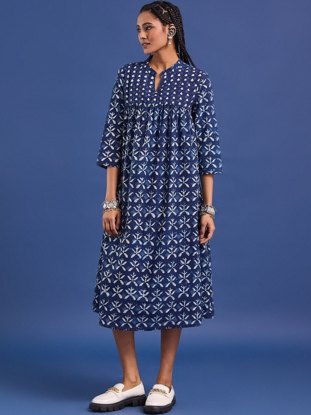 VASVI Women Indigo Printed Pure Cotton Fit & Flared Dress