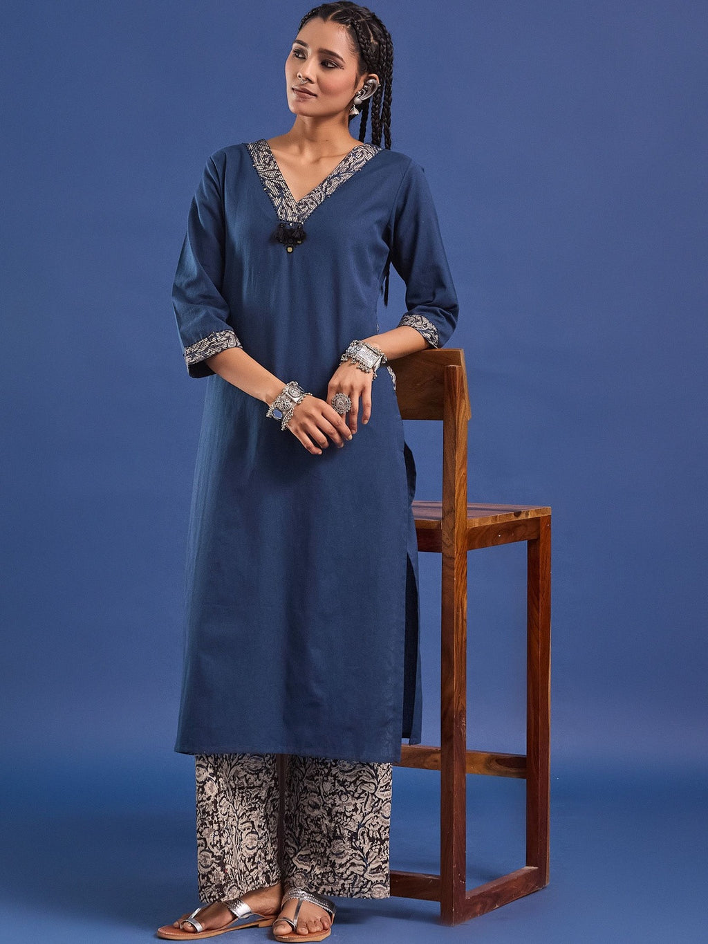 VASVI Women Pure Cotton Straight Kurta With Trousers