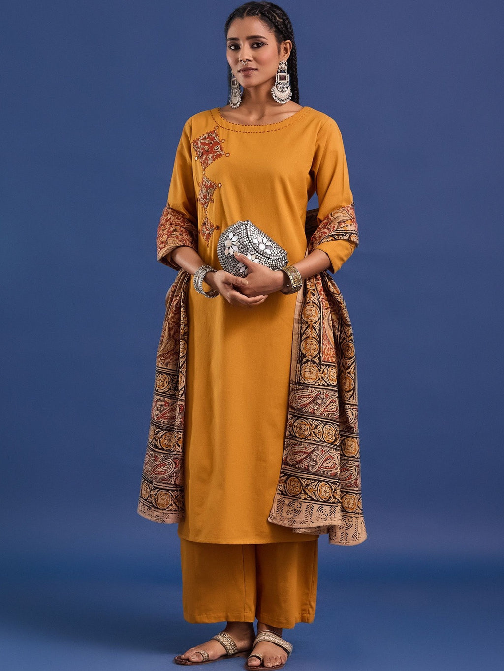 VASVI Women Hand Block Printed Pure Cotton Straight Kurta Trousers With Dupatta