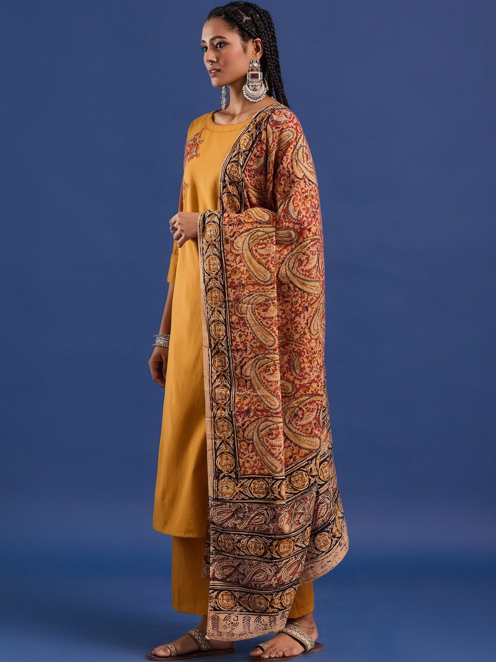 VASVI Women Hand Block Printed Pure Cotton Straight Kurta Trousers With Dupatta