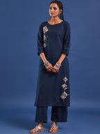 VASVI Women Hand Block Printed Pure Cotton Straight Kurta Trousers With Dupatta
